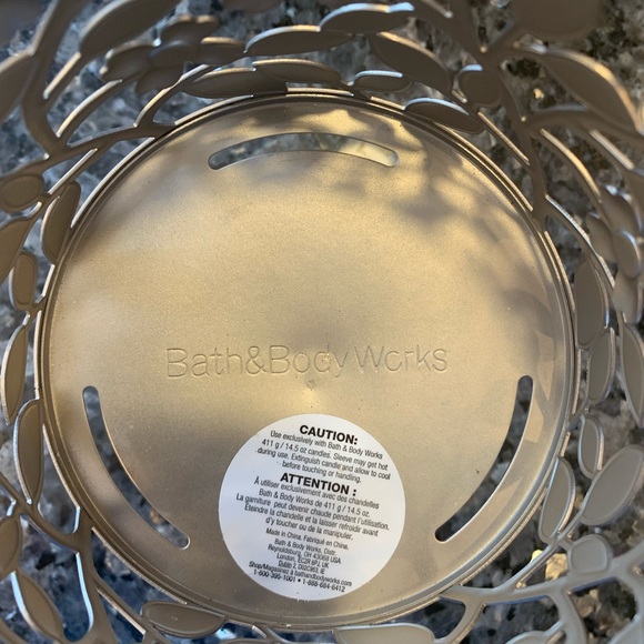 NWT 2 candle holders - Picture 4 of 5